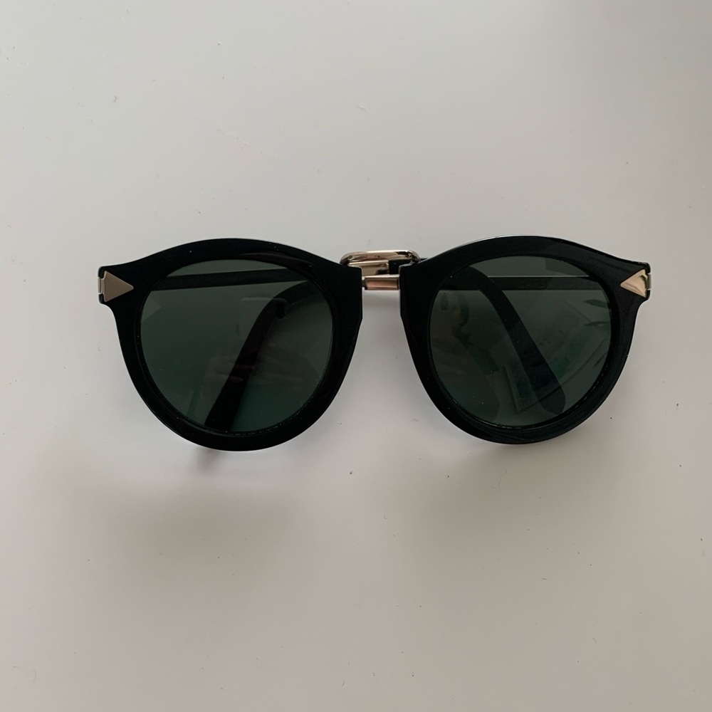 karen walker sunglasses- like new!